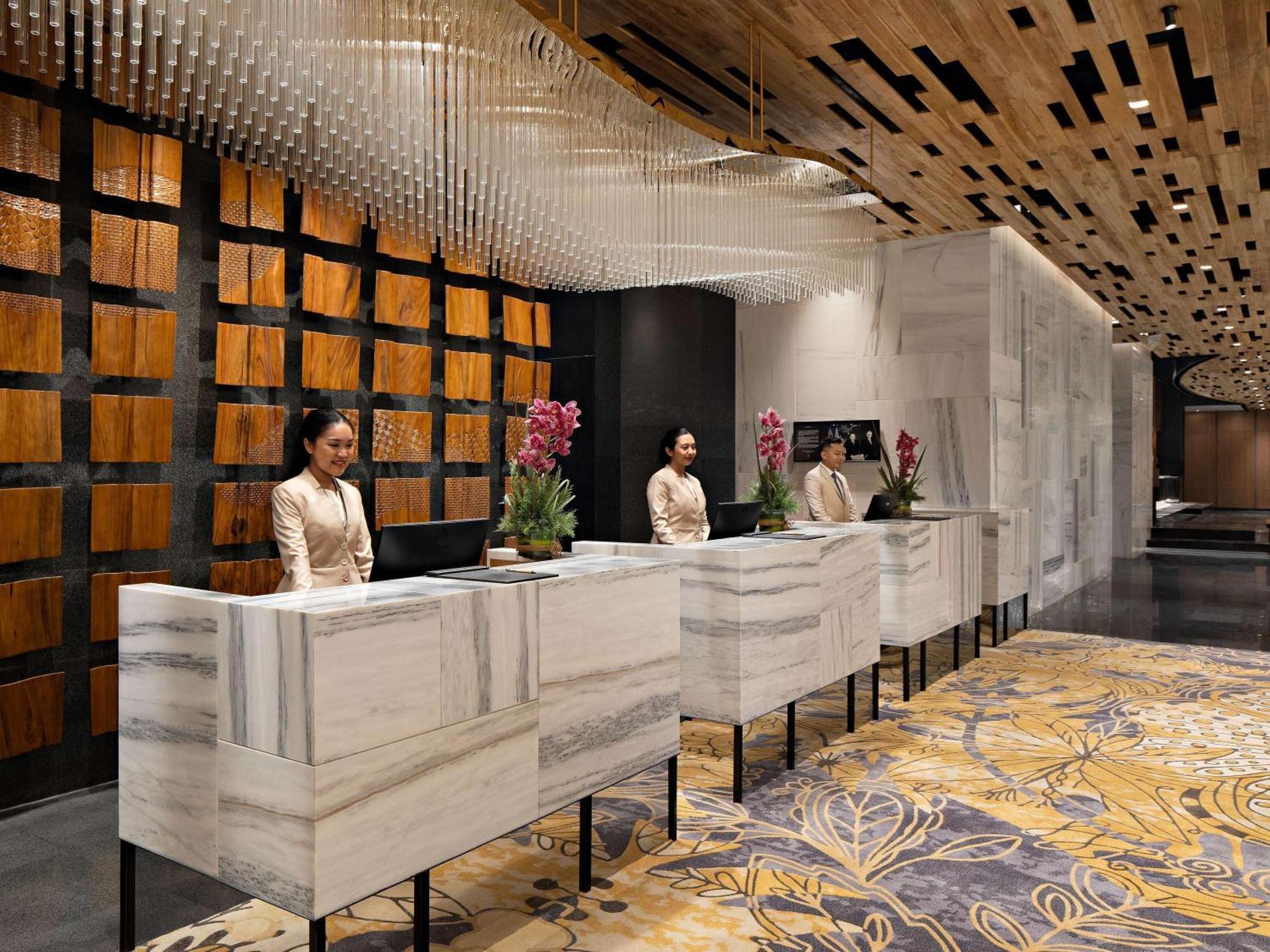 Moevenpick Hotel Jakarta City Centre Esterno foto